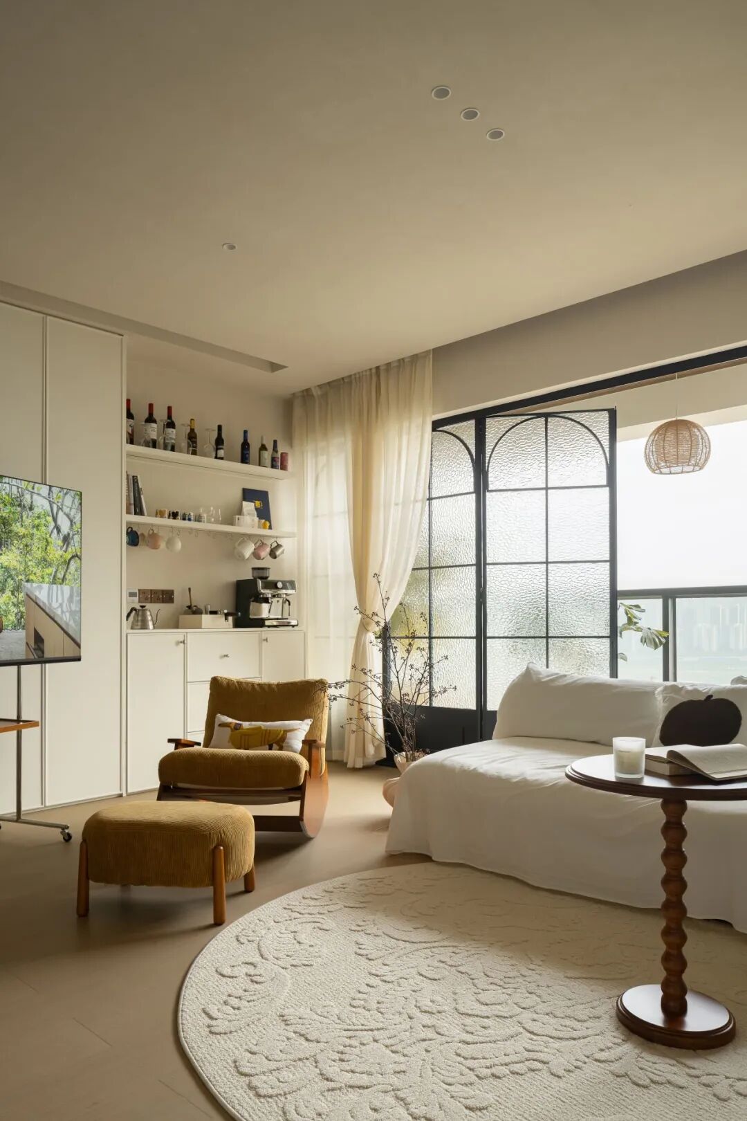 无向空间设计｜三室改一室的中古奶油风魔法-37