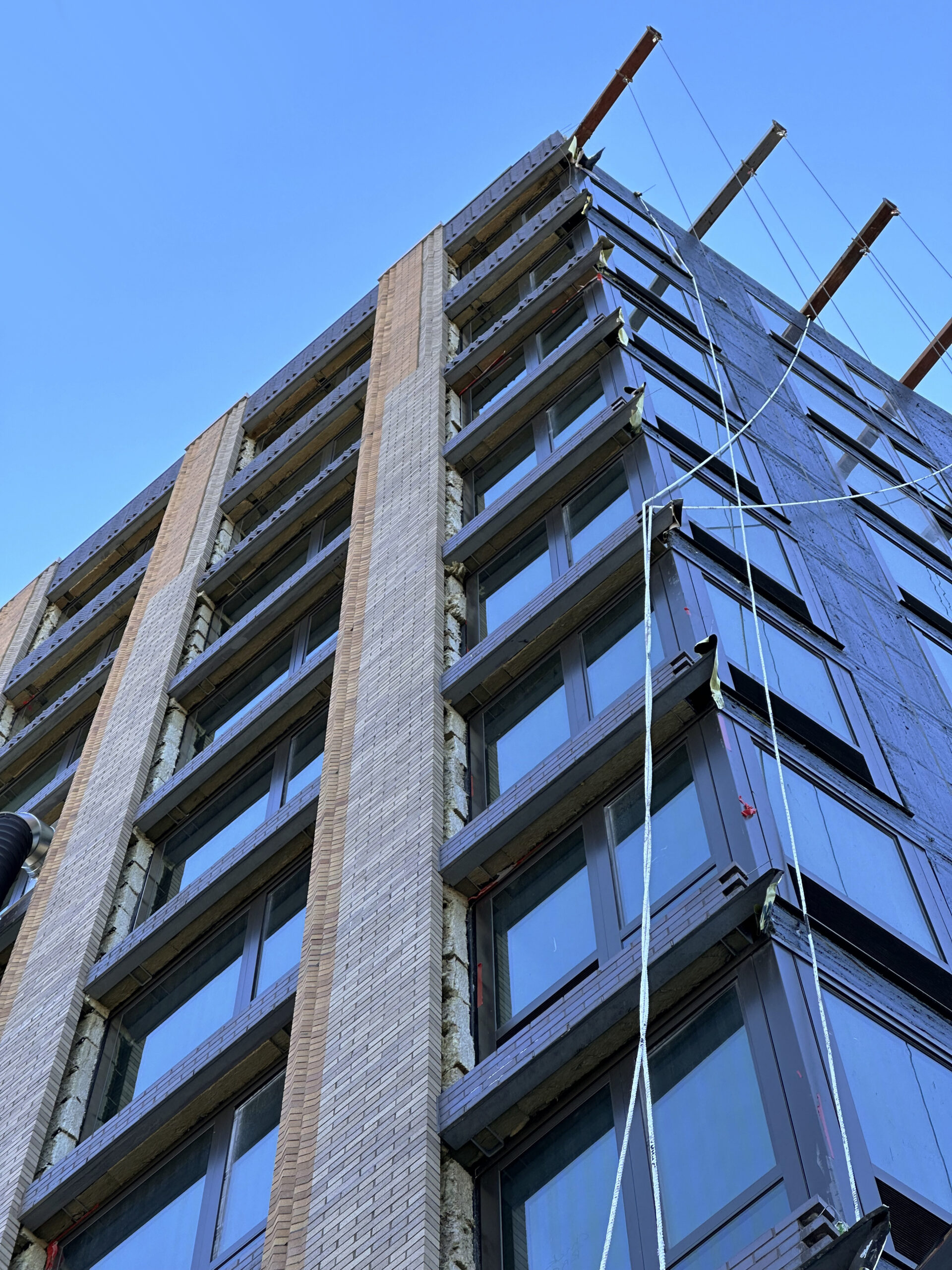 1 Park Point Nears Completion In Windsor Terrace, Brooklyn - New York YIMBY-10