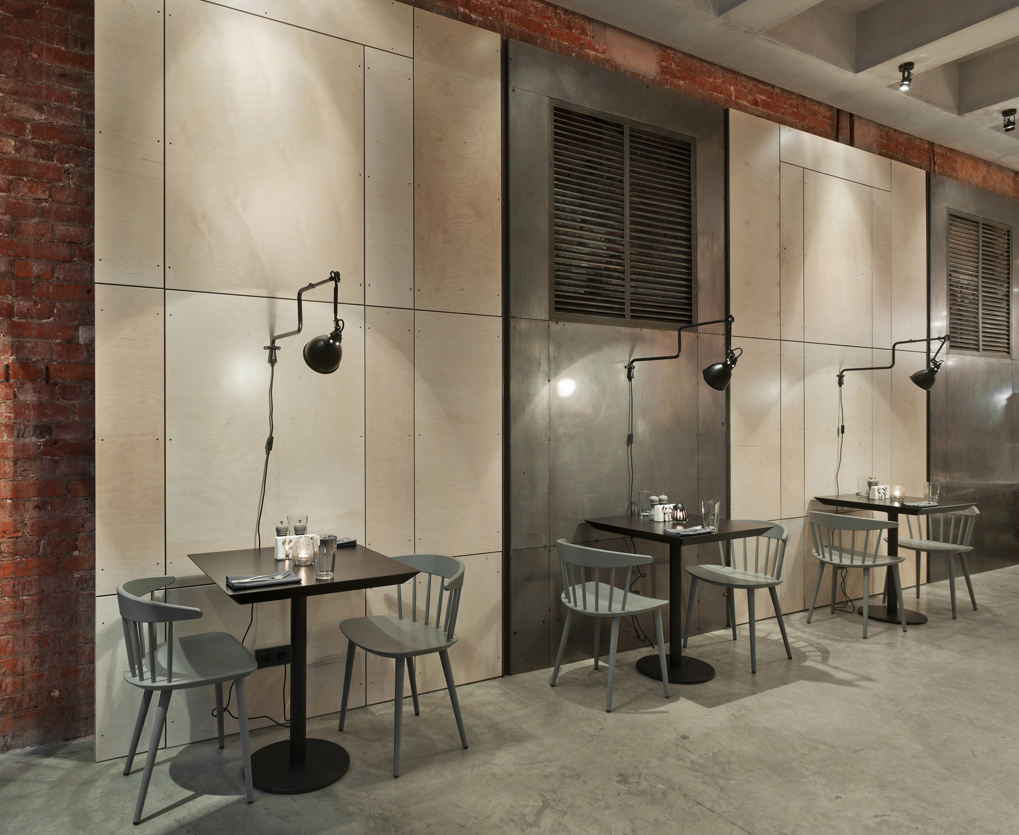 神圣的福克斯咖啡馆-12