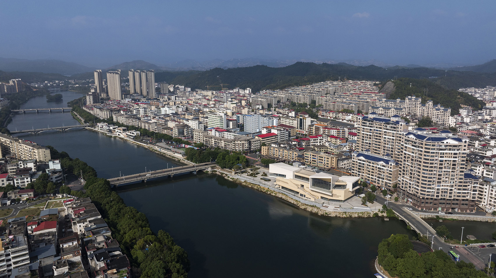 望犹江·熹台丨中国赣州丨埊木设计（CAFA·A城市艺术创新中心）-19