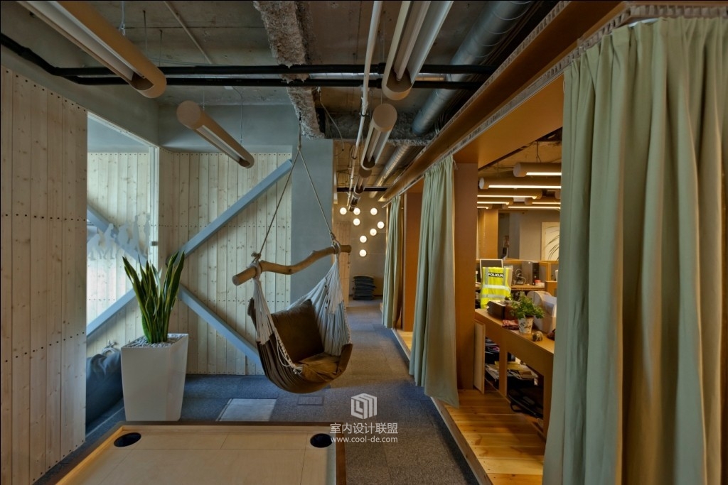 McCann-Erickson 办公室-21