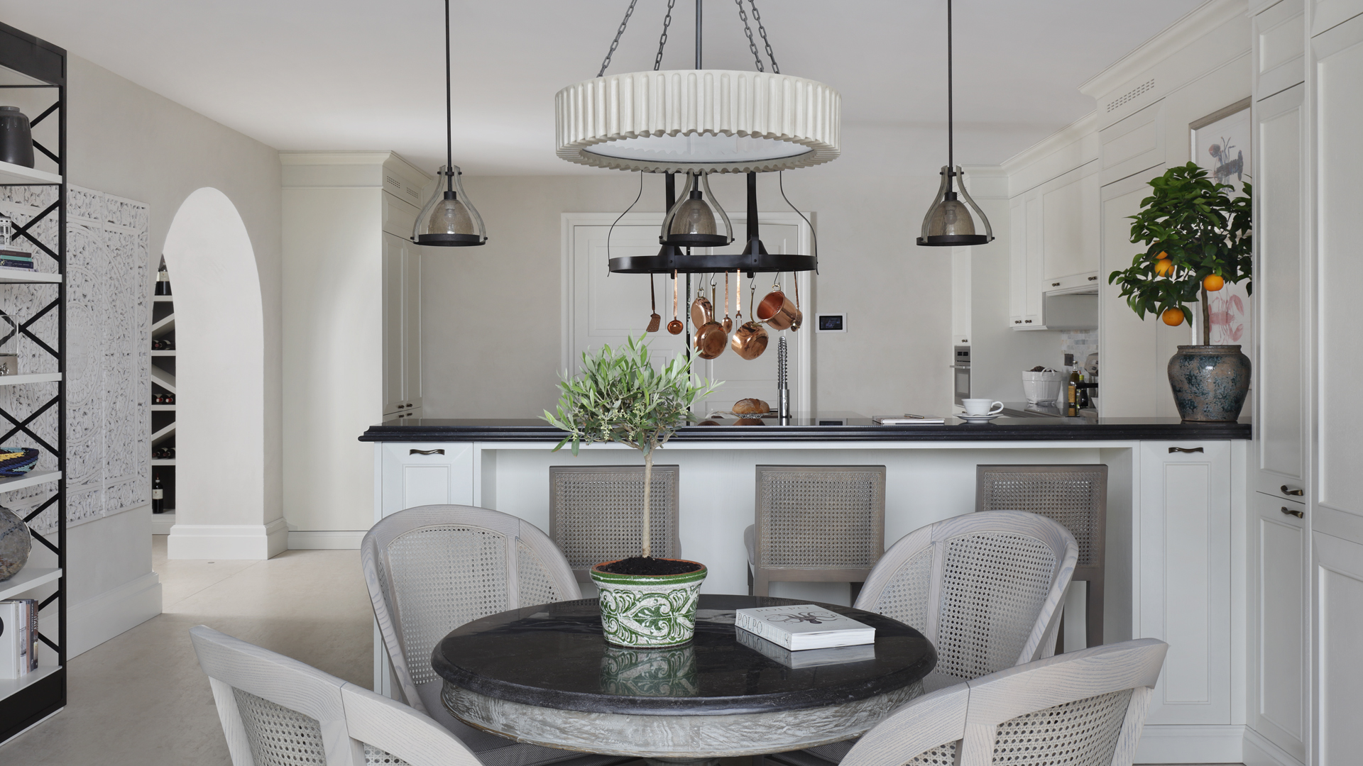 湖景别墅；湖畔住宅（注：这里湖景别墅更强调带有度假、豪华性质的湖边住宅，湖畔住宅则相对更宽泛些，若根据更多背景信息可进一步精准确定仅从The Lakehouse字面常见意思为这二者其一） 丨意大利丨Oliver Burns Studio-26