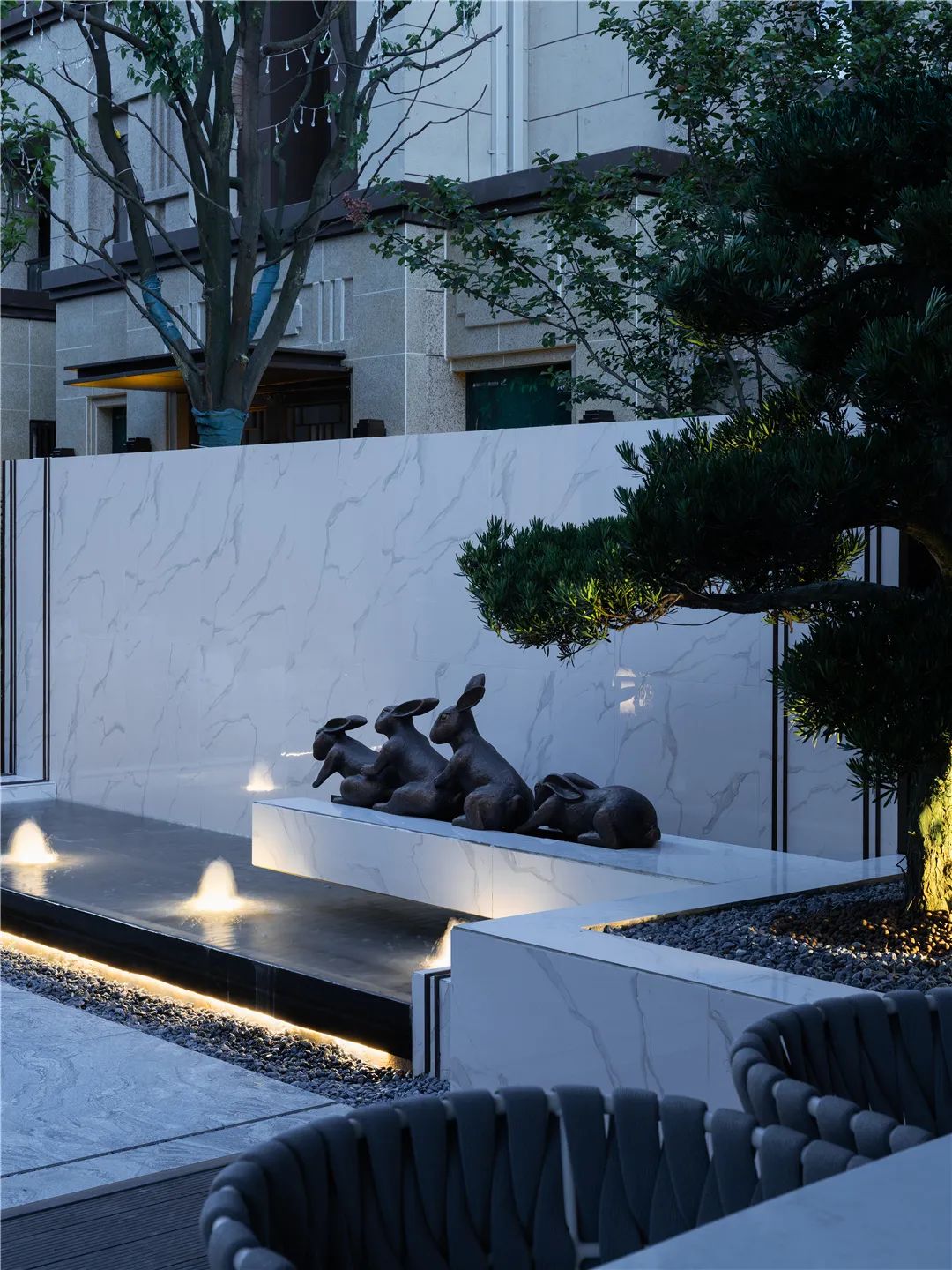 金碧雅居·麓铭府叠拼样板间 | 诗意的空间与生活共鸣-12