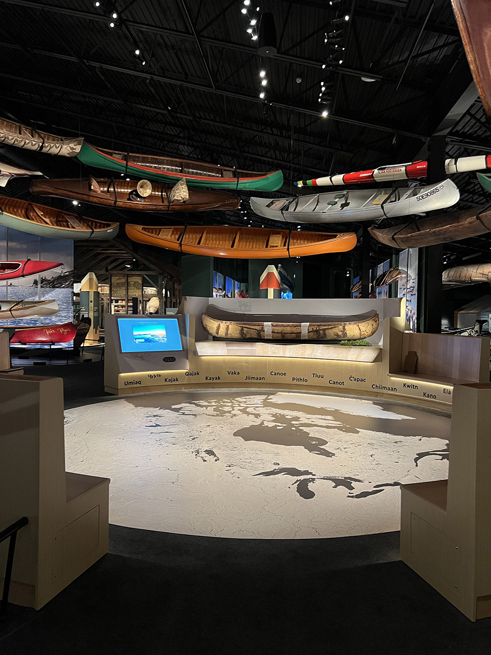 加拿大独木舟博物馆新馆灯光设计丨Lightemotion-21