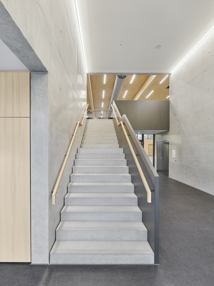 In den Breitwiesen 运动馆丨德国-44