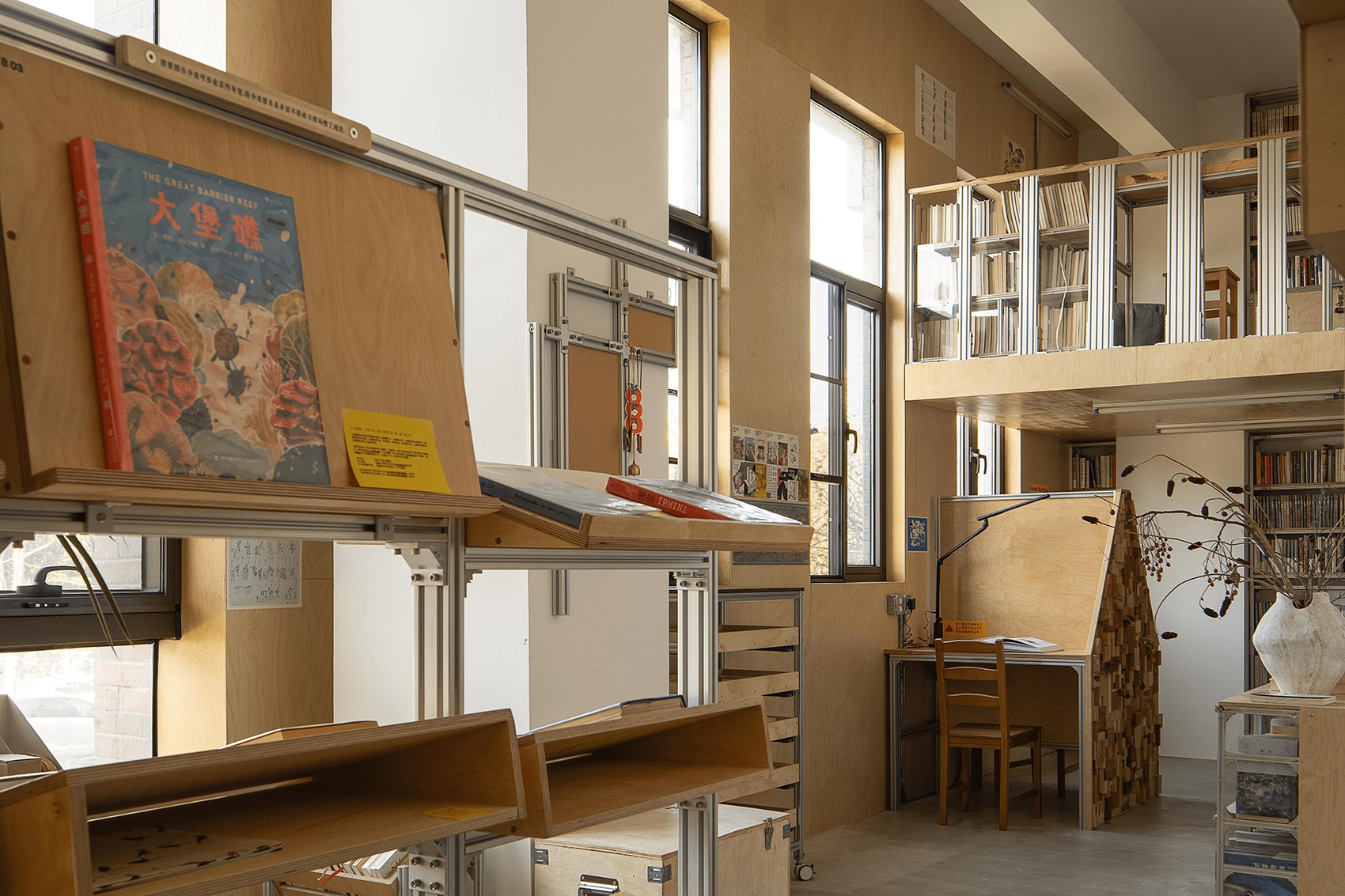 商业空间的非商业丨中国无锡丨赫设计-33