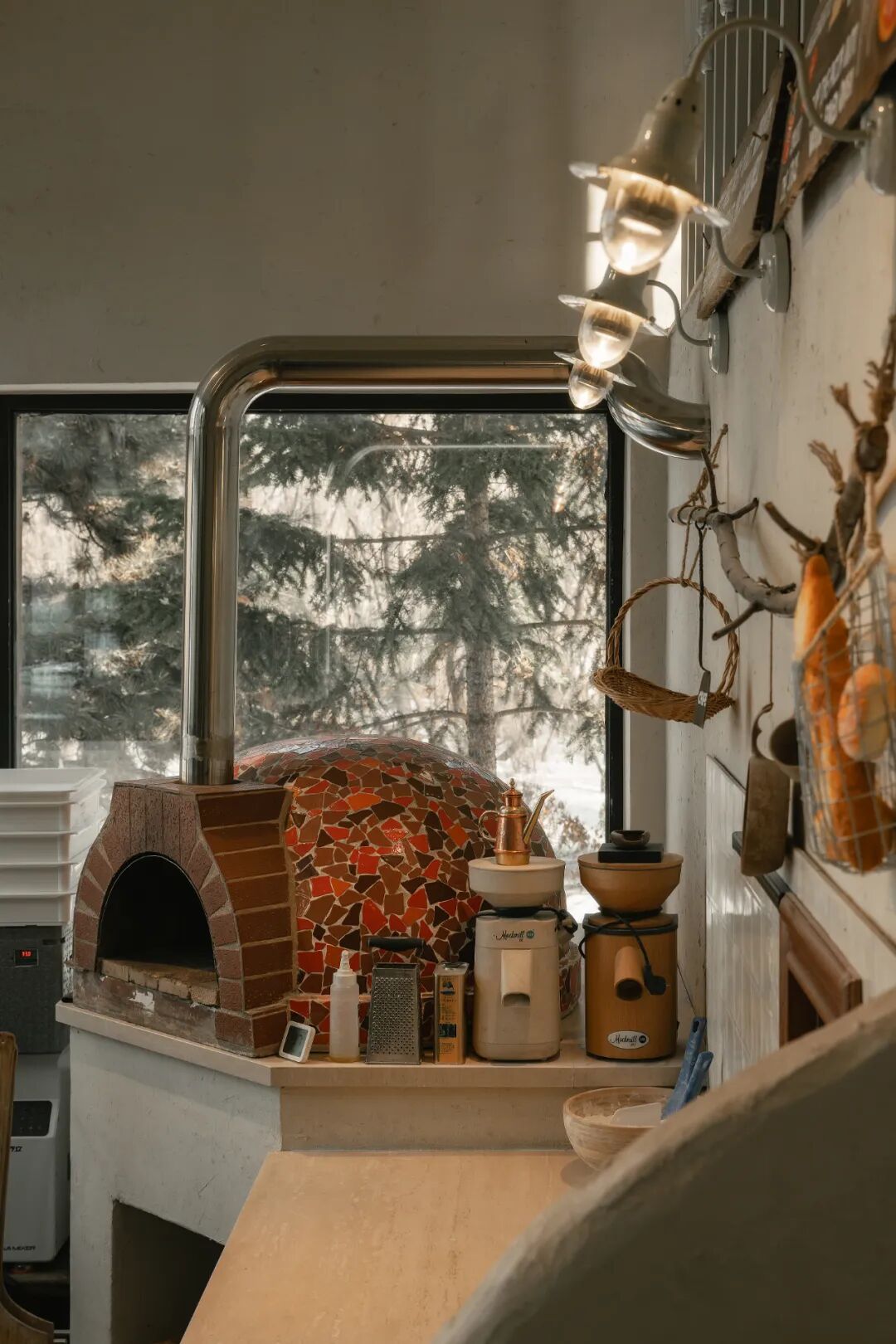 黑松果coffee& pizza丨中国长春丨杨光空间设计工作室-67