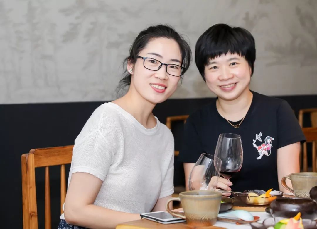 女性设计师的创意聚会,展现独特魅力-47