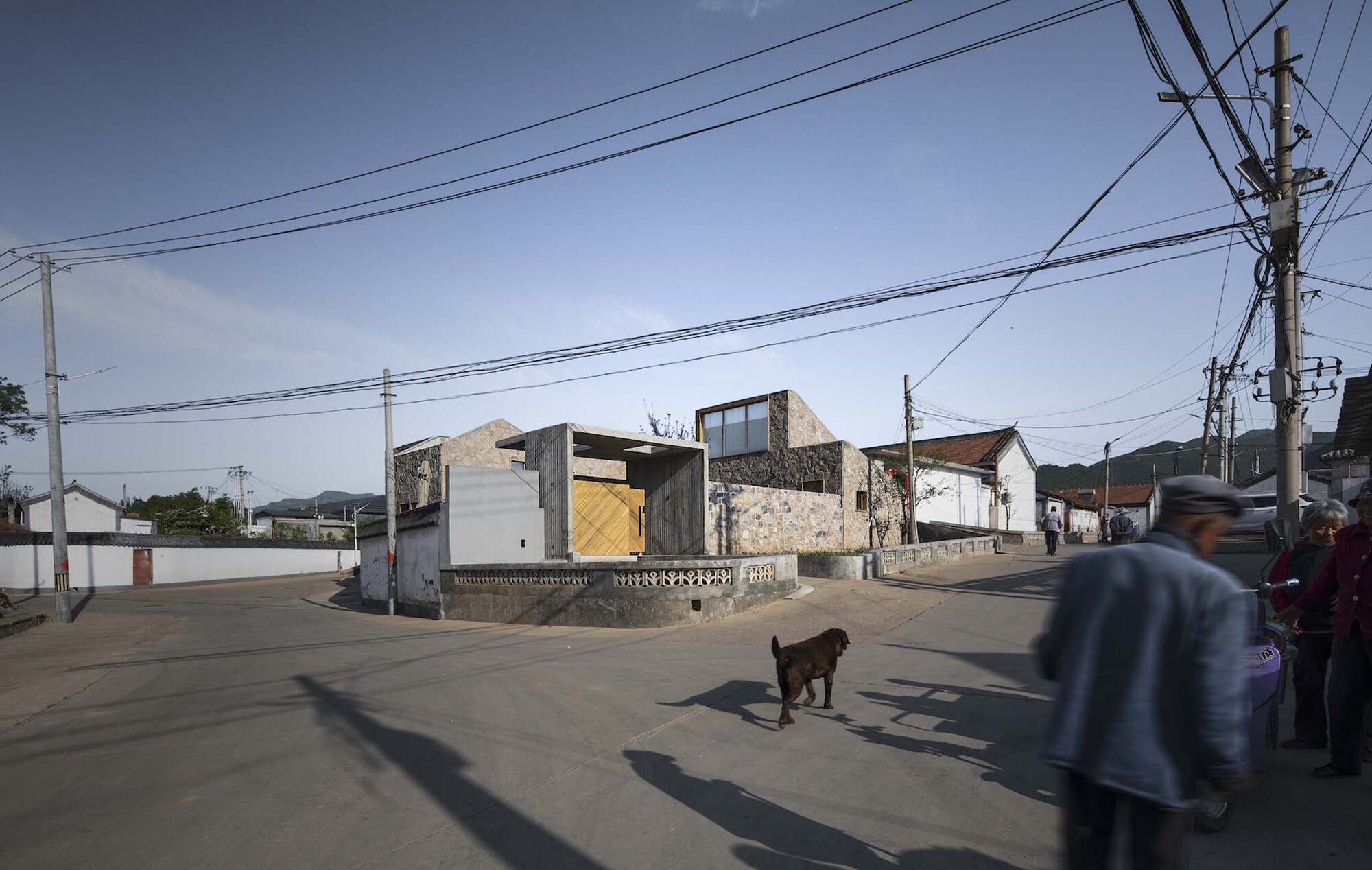 折叠式屋顶庭院住宅丨中国北京丨MAT Office-11