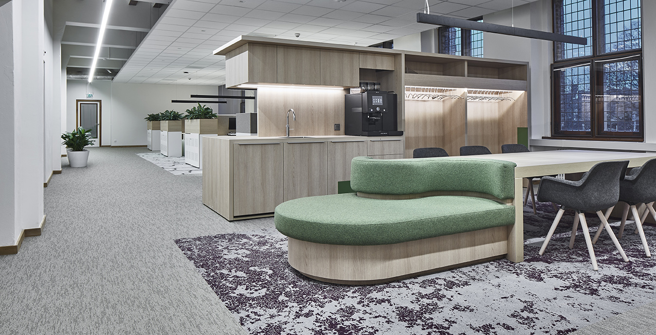 荷兰历史建筑中的现代创新办公环境——M+R 室内建筑事务所-22