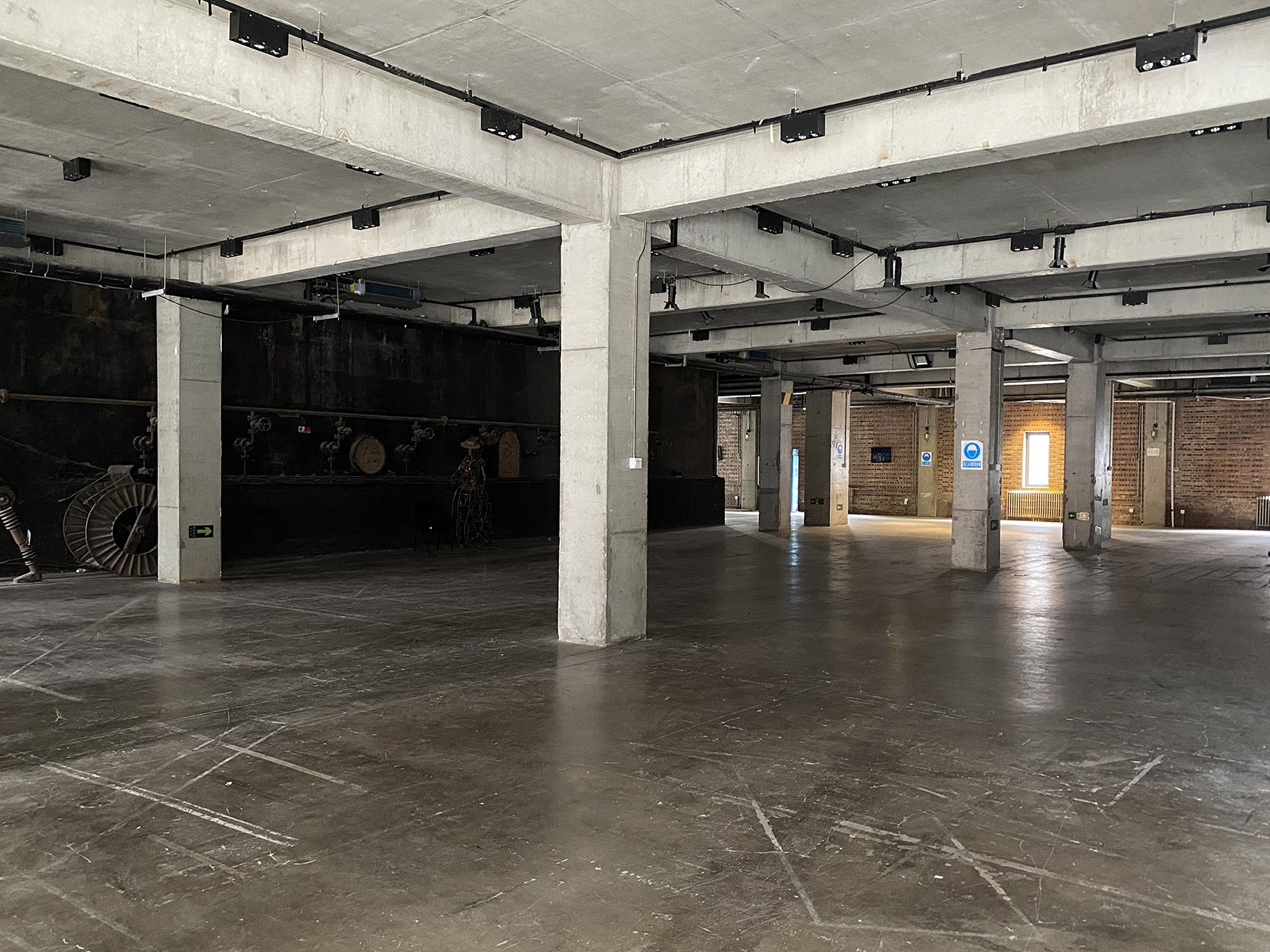 2021年751国际设计节展场设计丨中国北京丨不也设计工作室-123