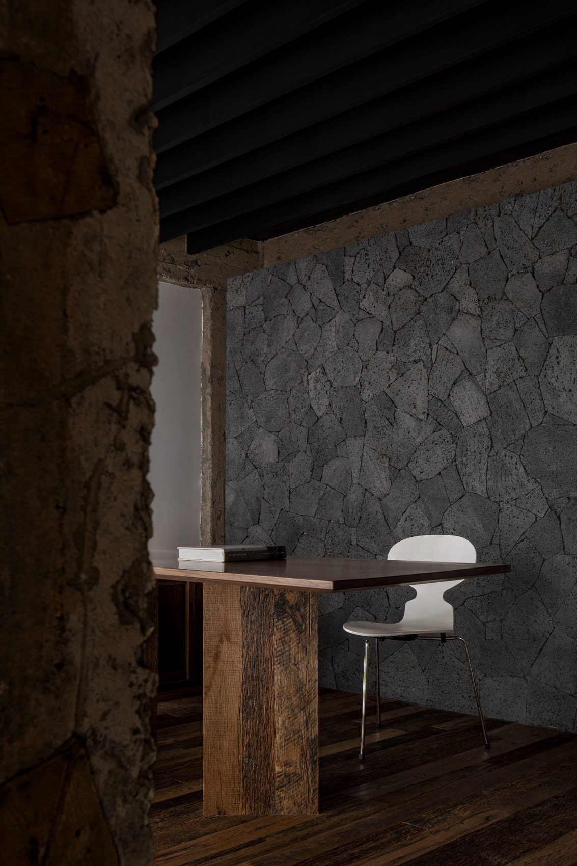 怀旧的未来 | 广州 | 黑白木设计-61