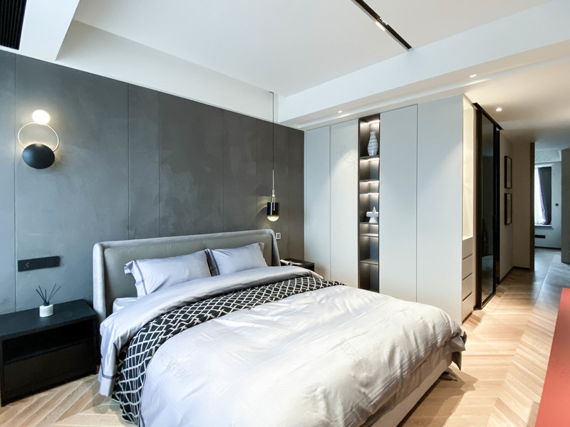 年轻夫妻现代轻奢家居,功能收纳两不误-3