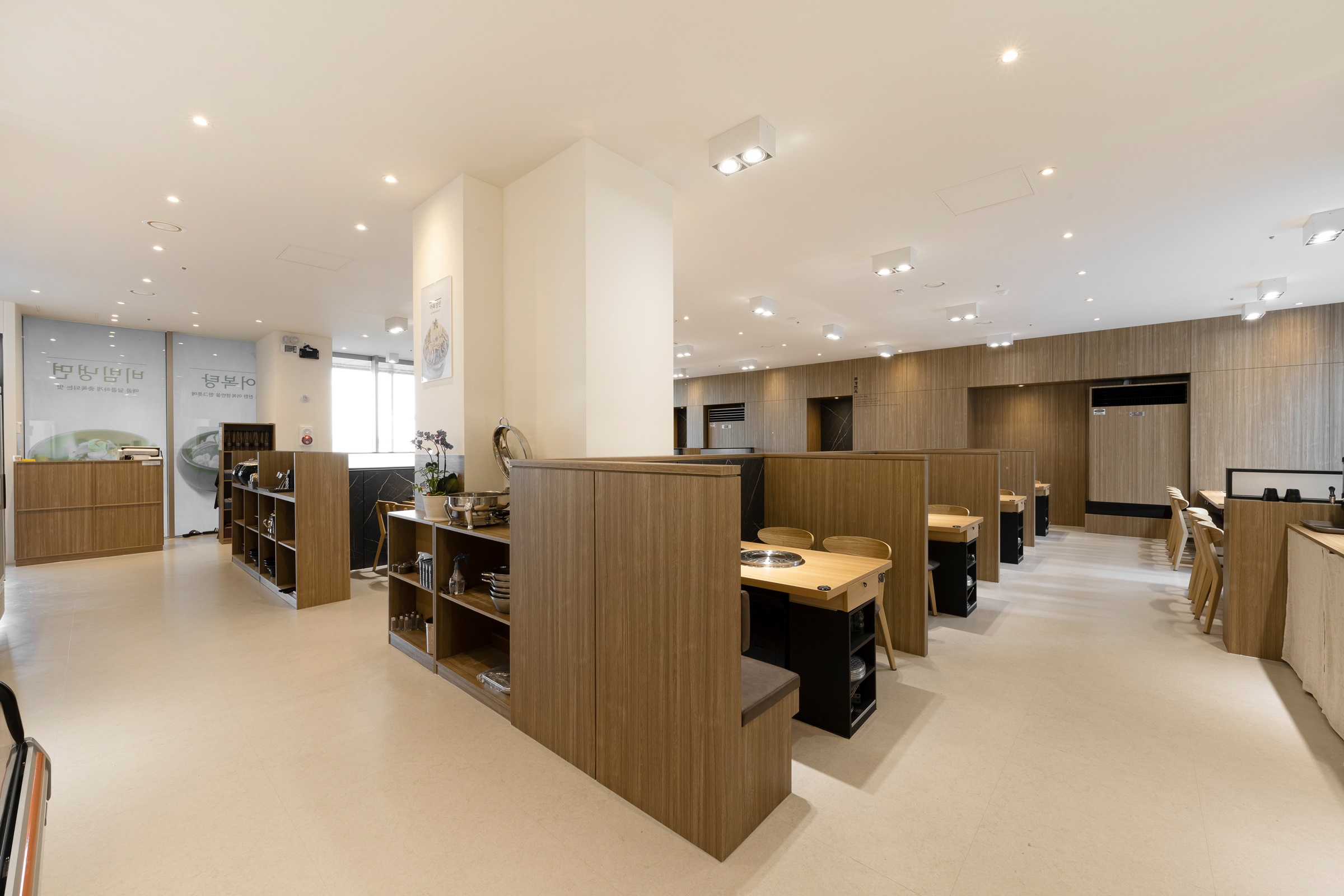 首尔某餐厅 | 极简主义的完美呈现-5