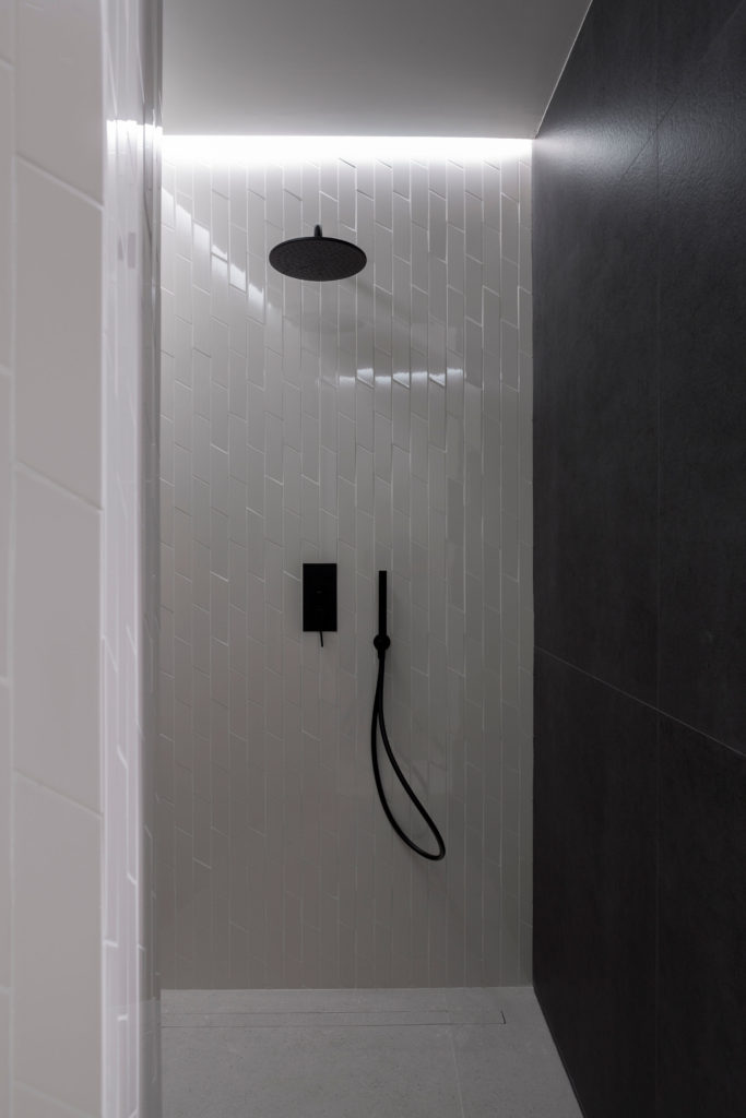 estudio en ruzafa La Finca Roja Studio-5