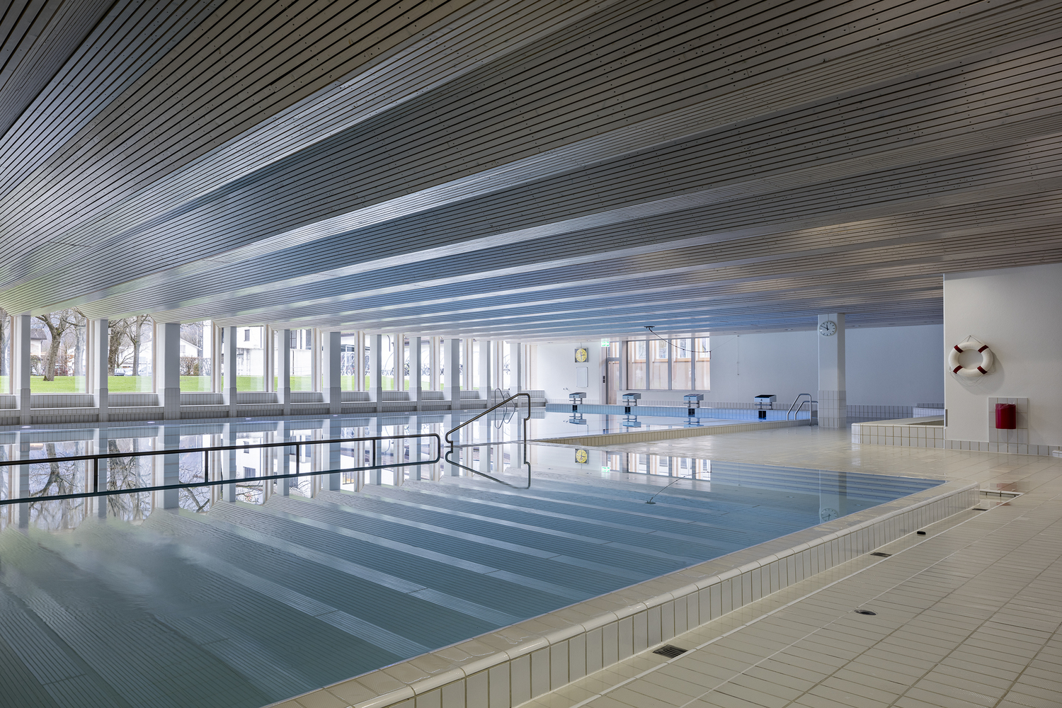 瑞士利希腾斯坦的 Balzers 体育场馆室内翻新-36