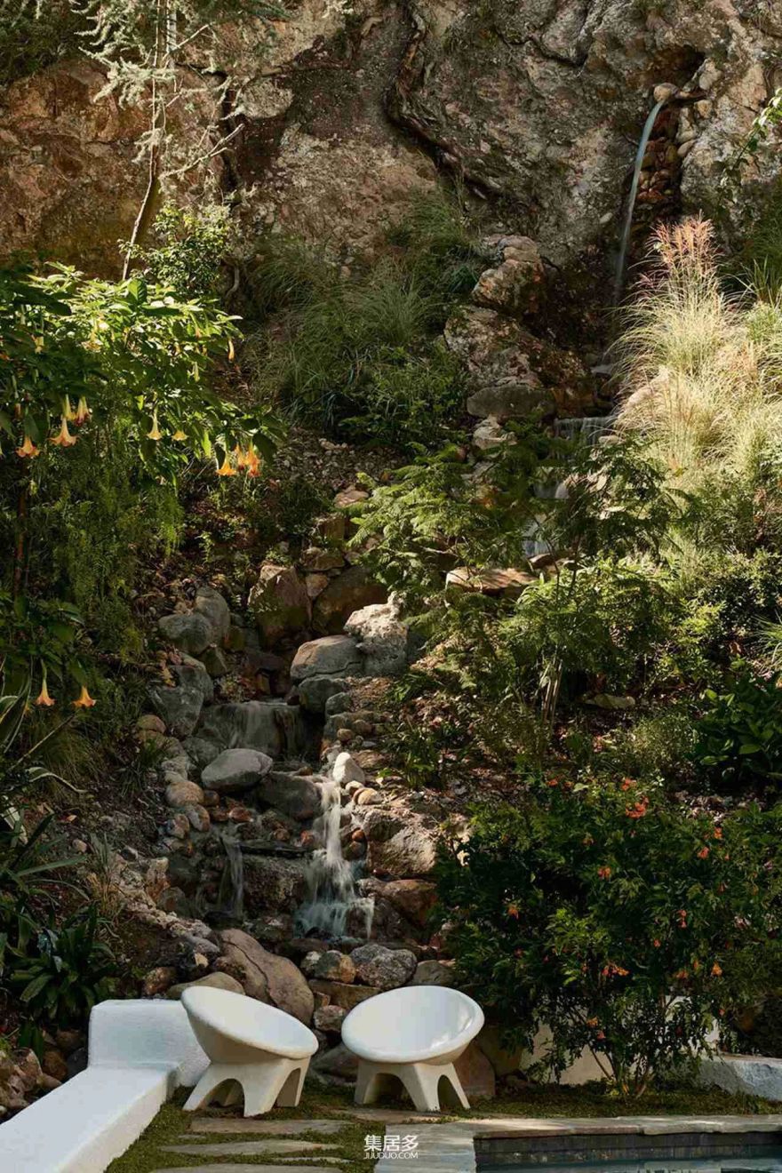 洛杉矶现代住宅 | 光影与自然的完美融合-12