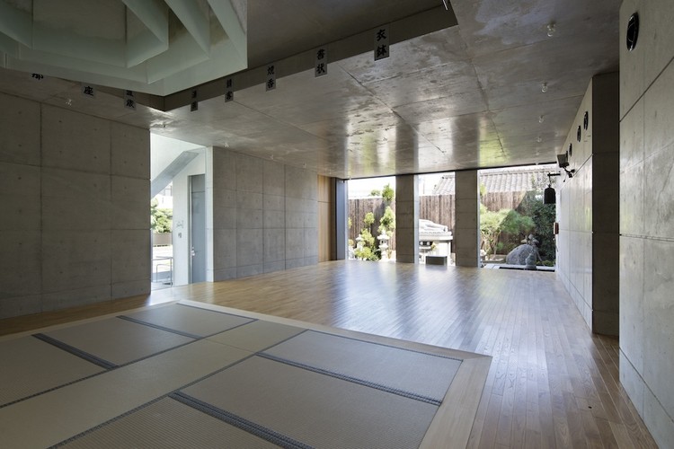 名古屋市 Shinkoji Temple 多功能公共空间设计-7