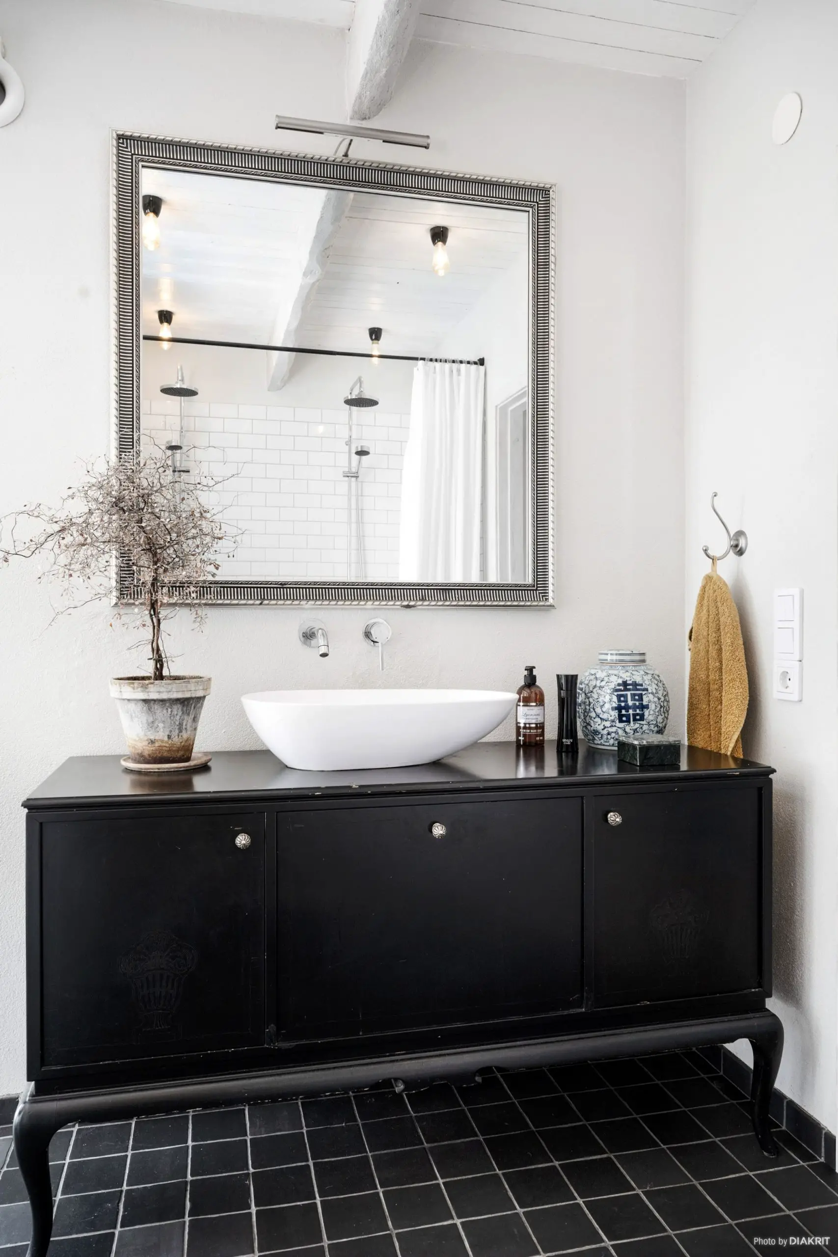 瑞典 19 世纪马厩改造的时尚民宿-14