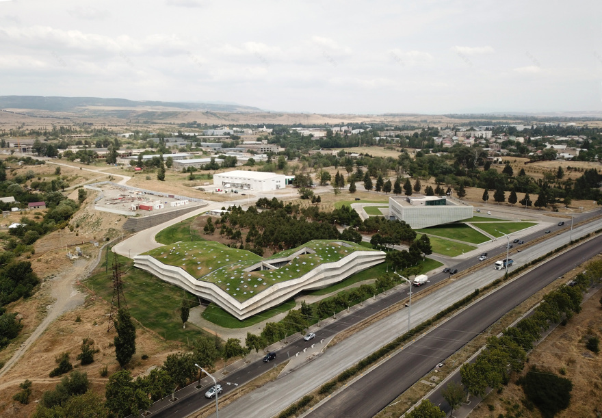 咖啡生产厂Meama丨Khmaladze Architects-6