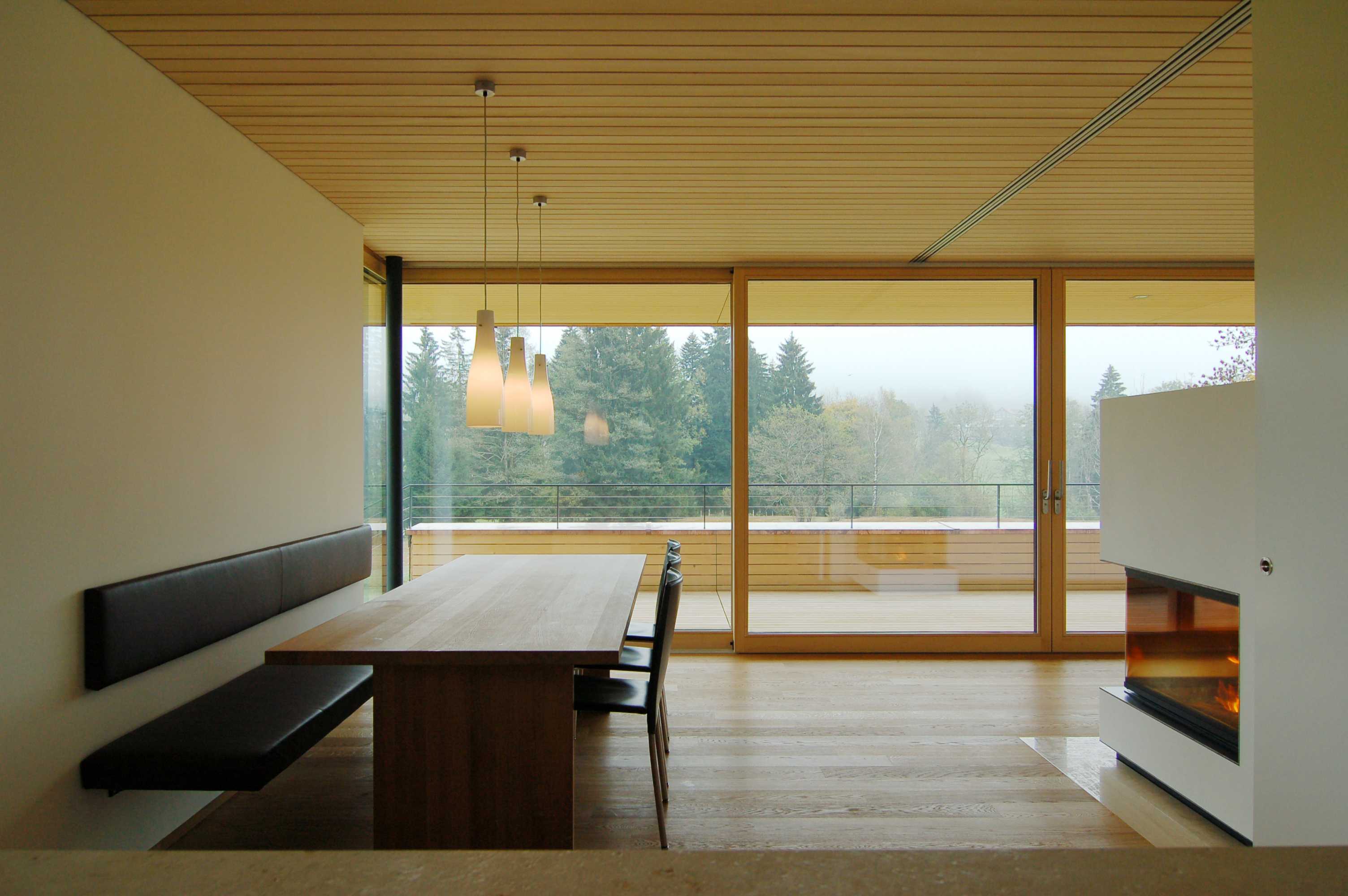 乡间白色松木住宅,融入自然的现代设计-4