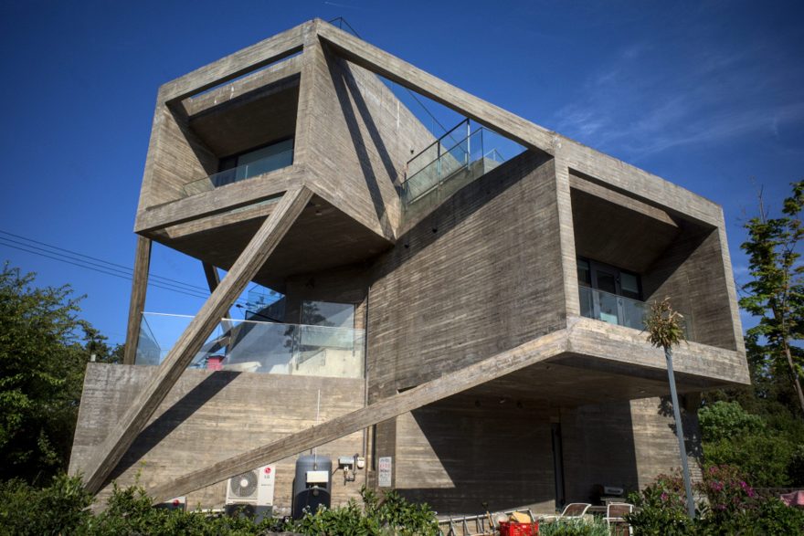 Brutalist Korea presents "nu-bru" buildings from Seoul to Jeju Island-31