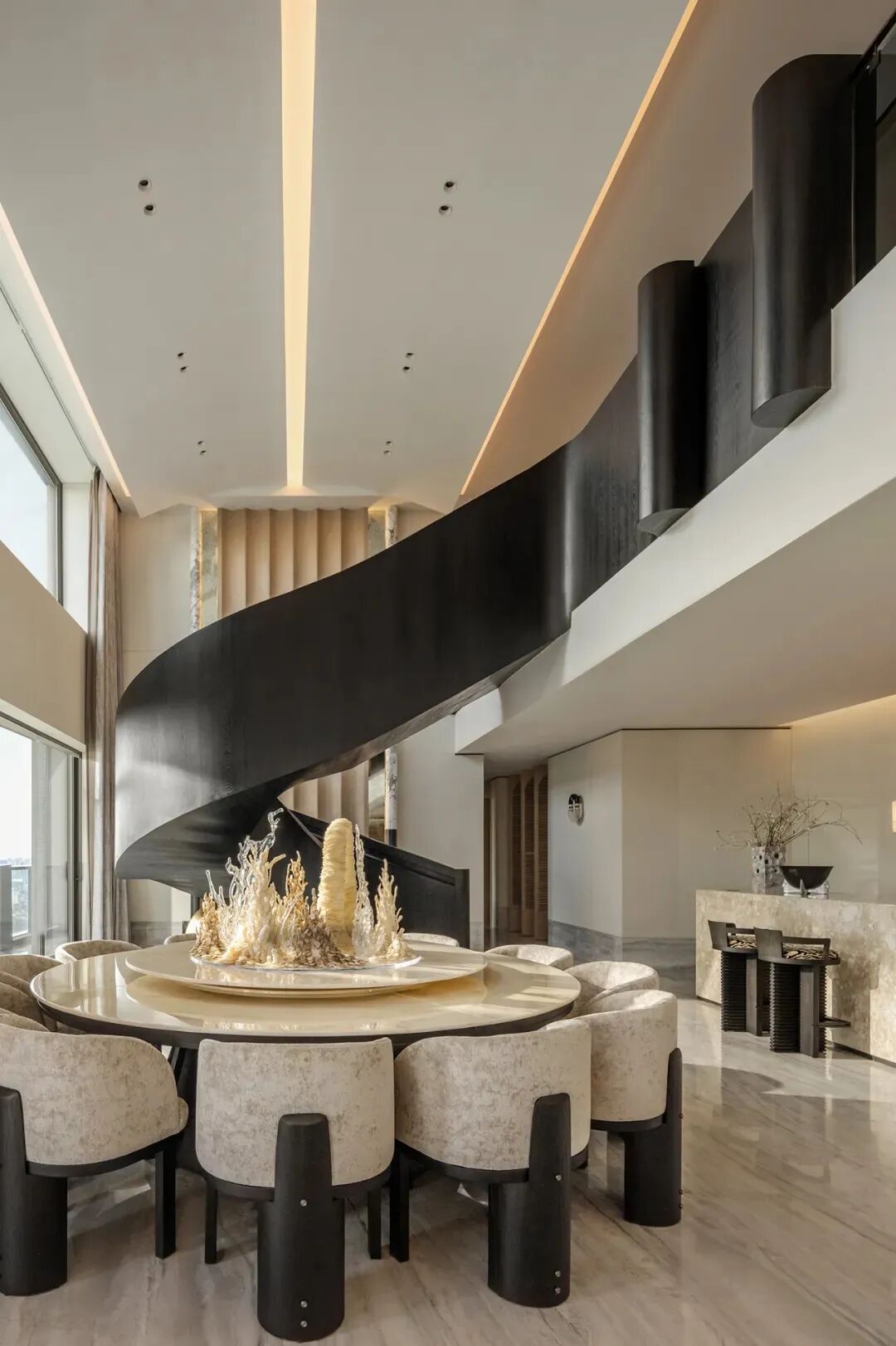 南驰·都湖国际揽湖峯顶层复式丨中国广州丨奥迅设计-49