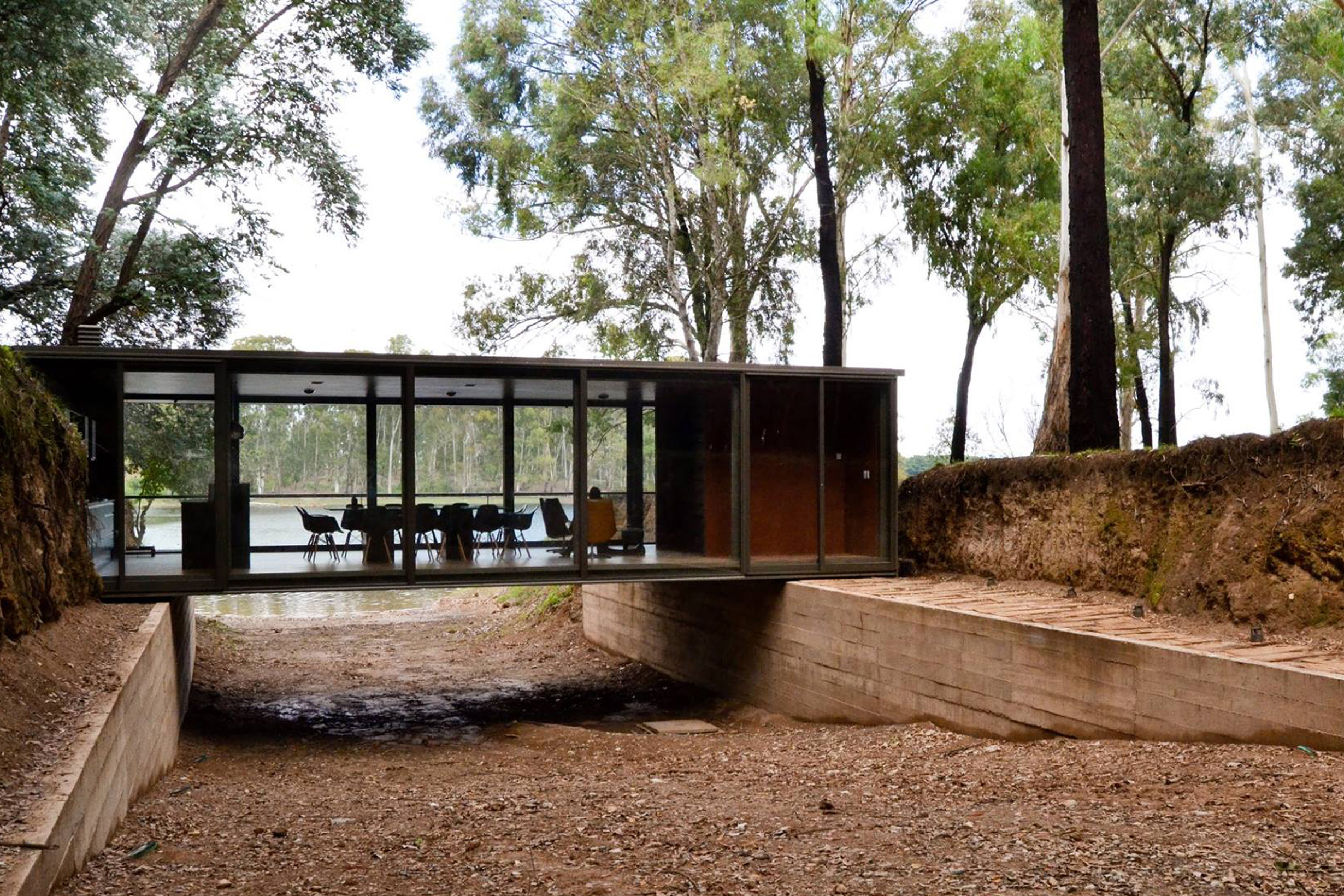 Los Molinos湖畔提升风景体验的一系列小型基础设施丨Alarcia Ferrer Arquitectos-38