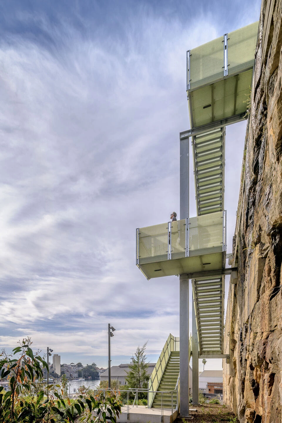 澳大利亚前海军潜艇基地变身公共空间-19