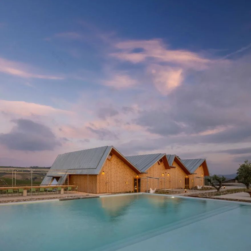 广州首个电摩营地丨中国广州丨勾勾手设计网-52