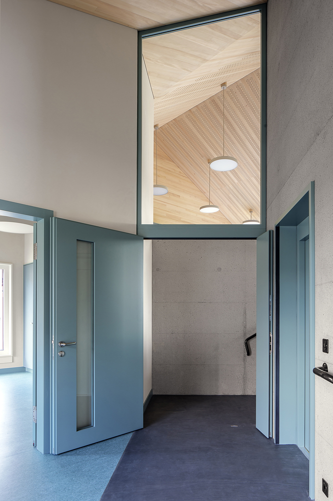 瑞士 Zihlschlacht 幼儿园 · 螺旋木构魅力-54