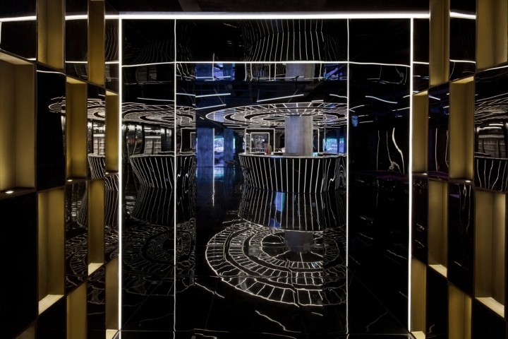 “悬浮”深圳自由空间KTV总店-8