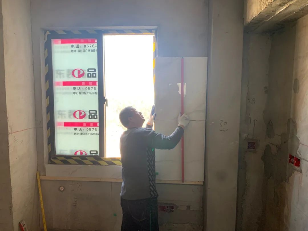 现代简约风格的艺术生活空间丨中国台州丨品东装饰-39