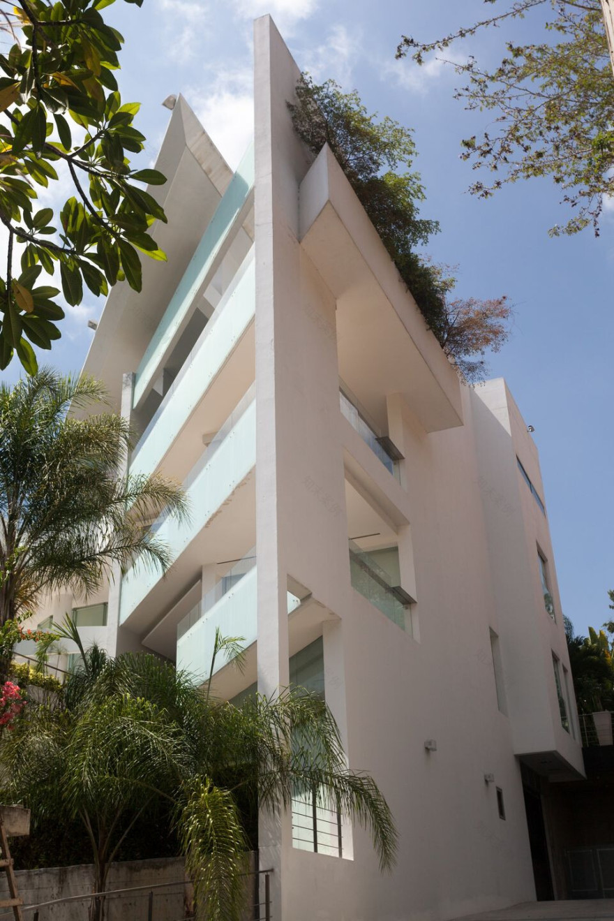 委内瑞拉螺旋形透明别墅,诠释轻盈与通透-21