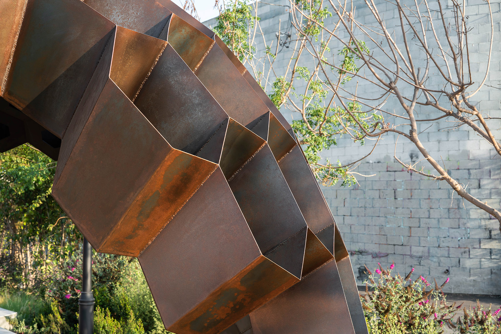 “蜂巢”展亭丨美国洛杉矶丨OCA-27