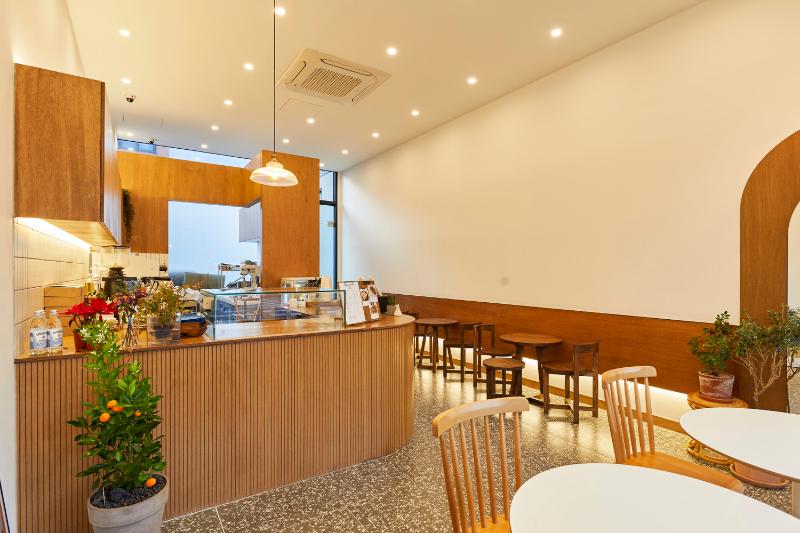 简约 12 坪咖啡厅，展现 IBO&Woodton 设计魅力-6