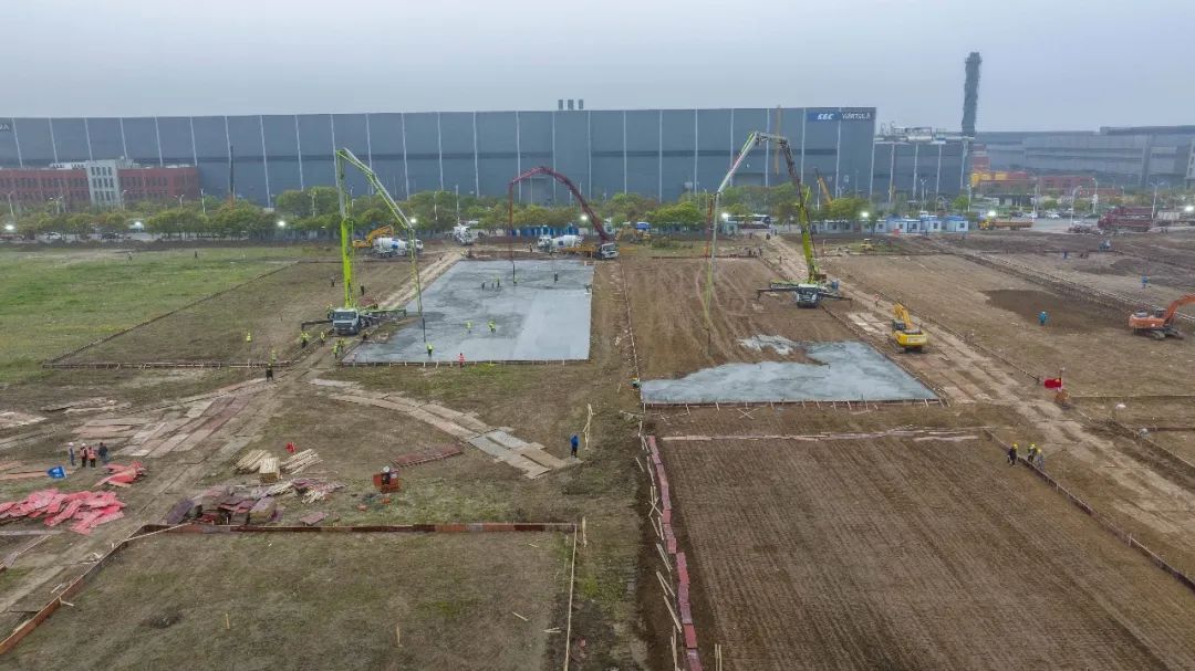 再出征！上海宝冶擂响临港方舱医院援建战鼓-100