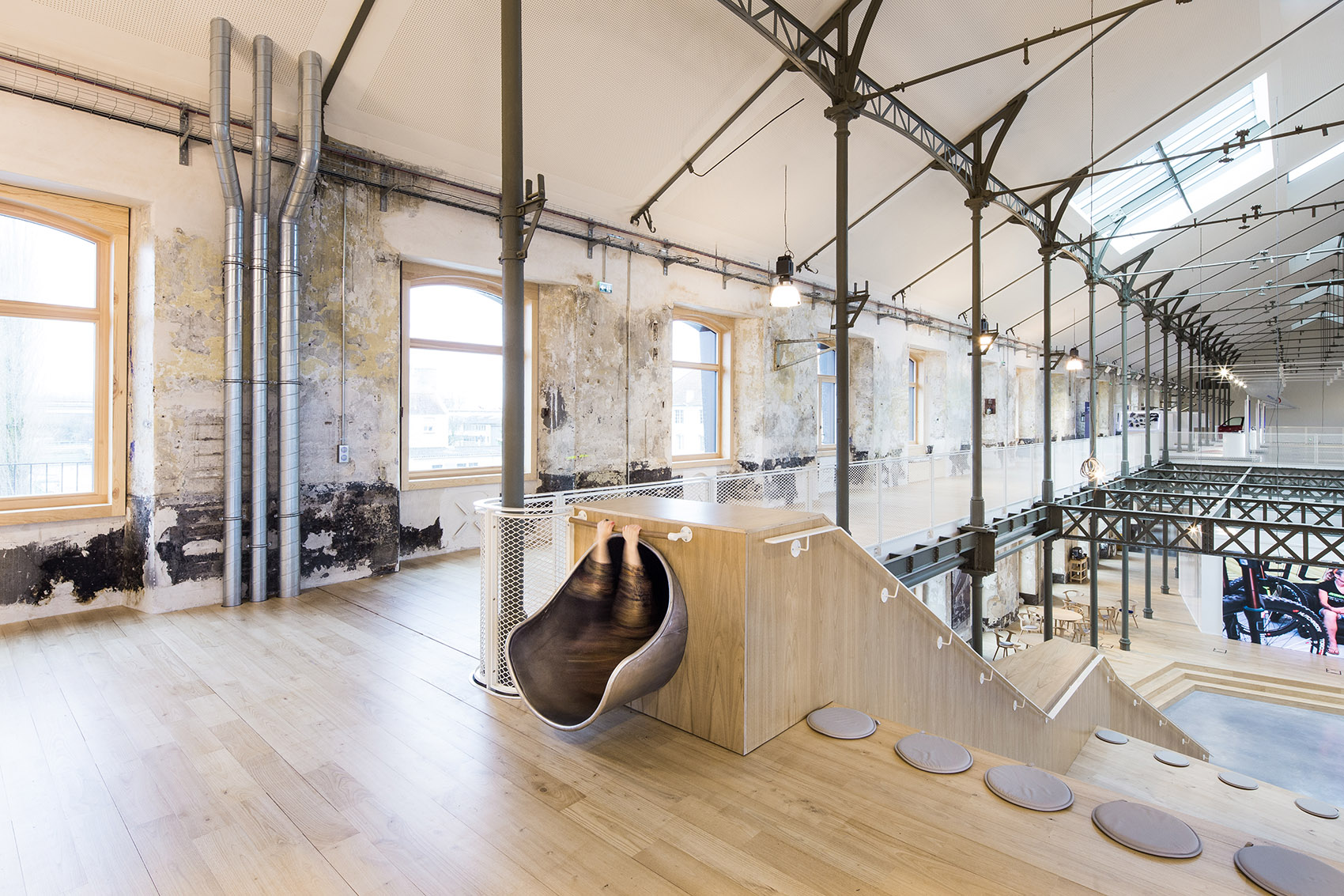 哈钦森集团办公空间，507 厂房改造 / Encore Heureux architectes-11