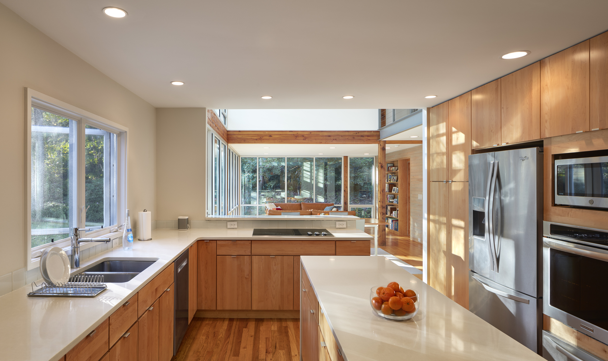 森林中的透明之家-7