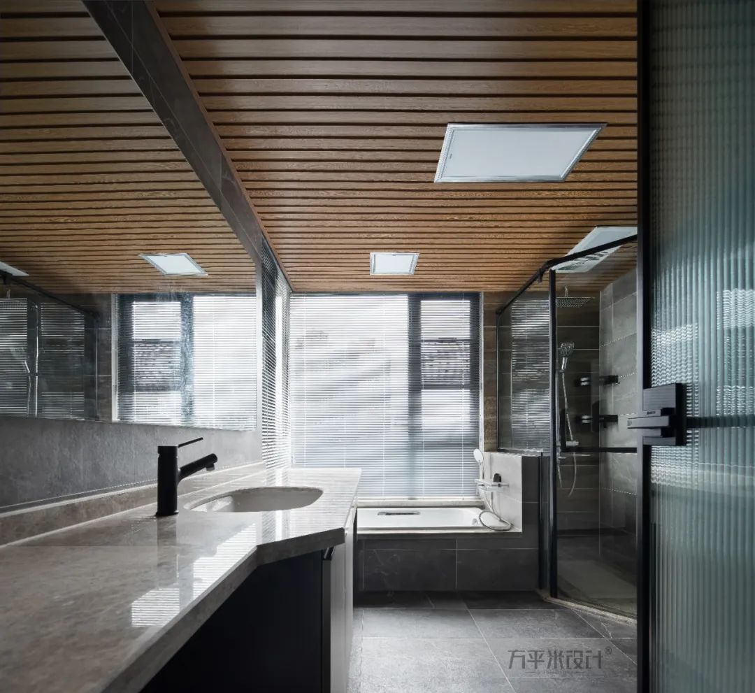 《月亮与六便士》方平米设计·实景新作,打造实用舒适的空间-114