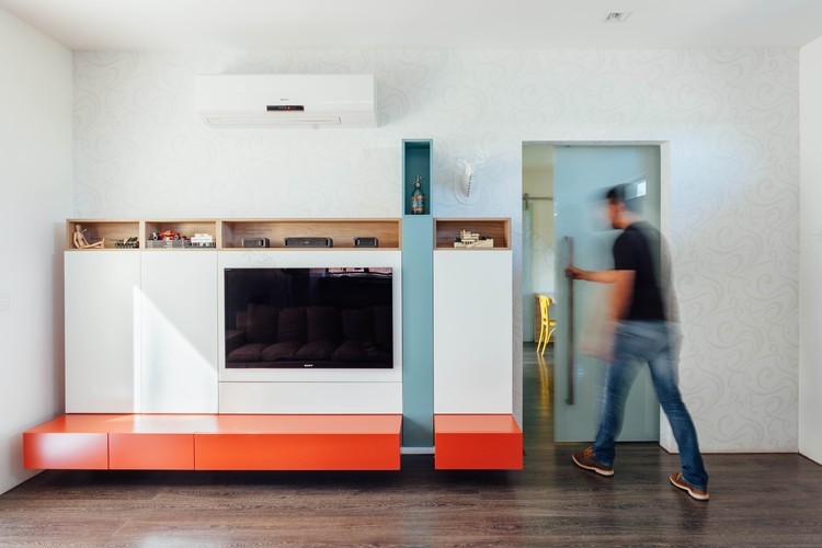 巴西里约热内卢联排别墅与房车空间完美融合-12