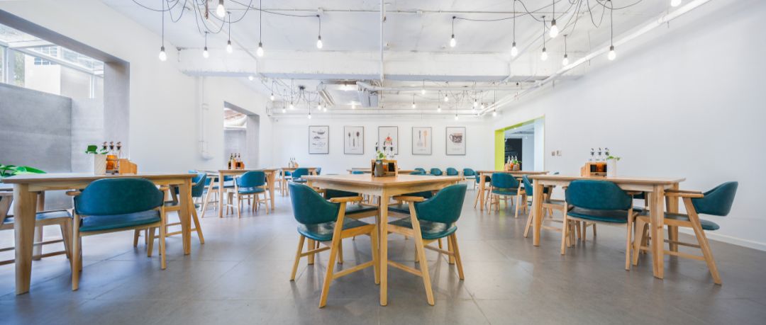 焕发生机的养老公寓-60