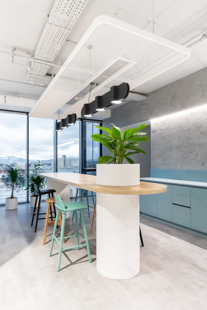 雷萨尔塔办公室-24