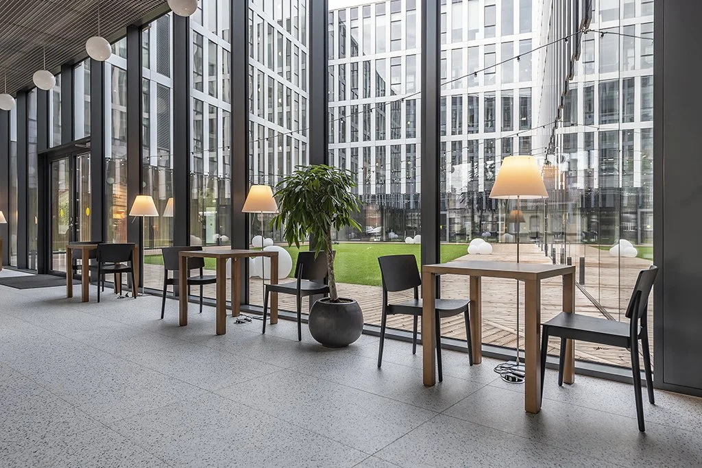 住宅区公园；高档社区公园（注：Uptown有住宅区、高档社区等意思，需结合具体语境确定更合适的表述，这里给出相对常见的两种语义组合翻译） -29