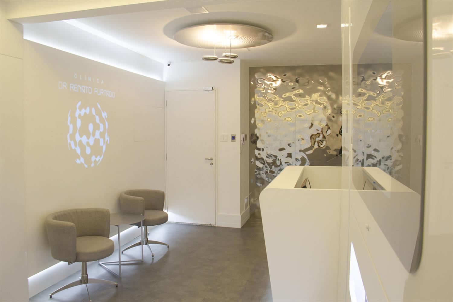 巴西 Manoela Abrahão Arquitetura & Design 诊所设计-1