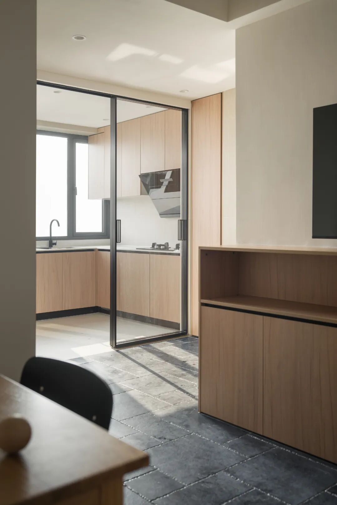 当音符住进原木风公寓，音乐 “治愈系” 空间丨中国成都丨设计师-7