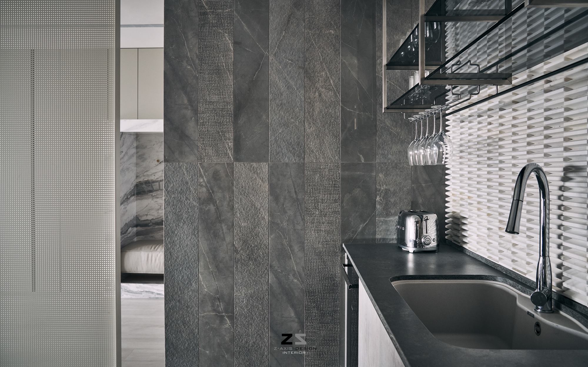 台中 L 宅 | 灰色调 Z 轴空间设计，双向沙发打造趣味动线-22