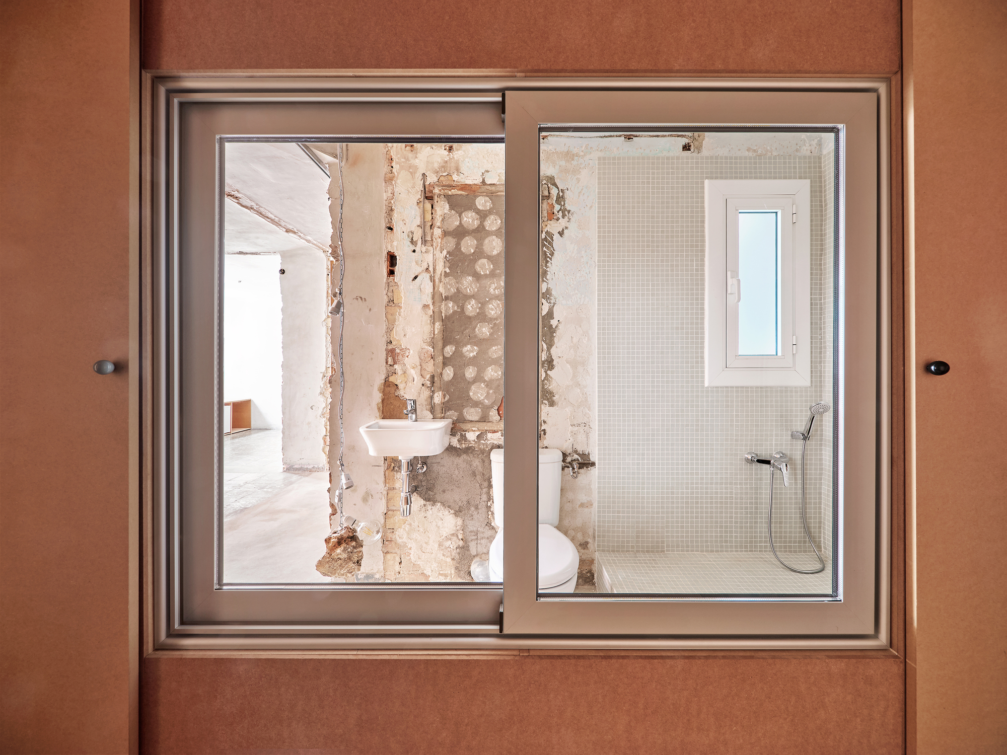 一万美元的房子丨西班牙巴塞罗那丨Takk-34