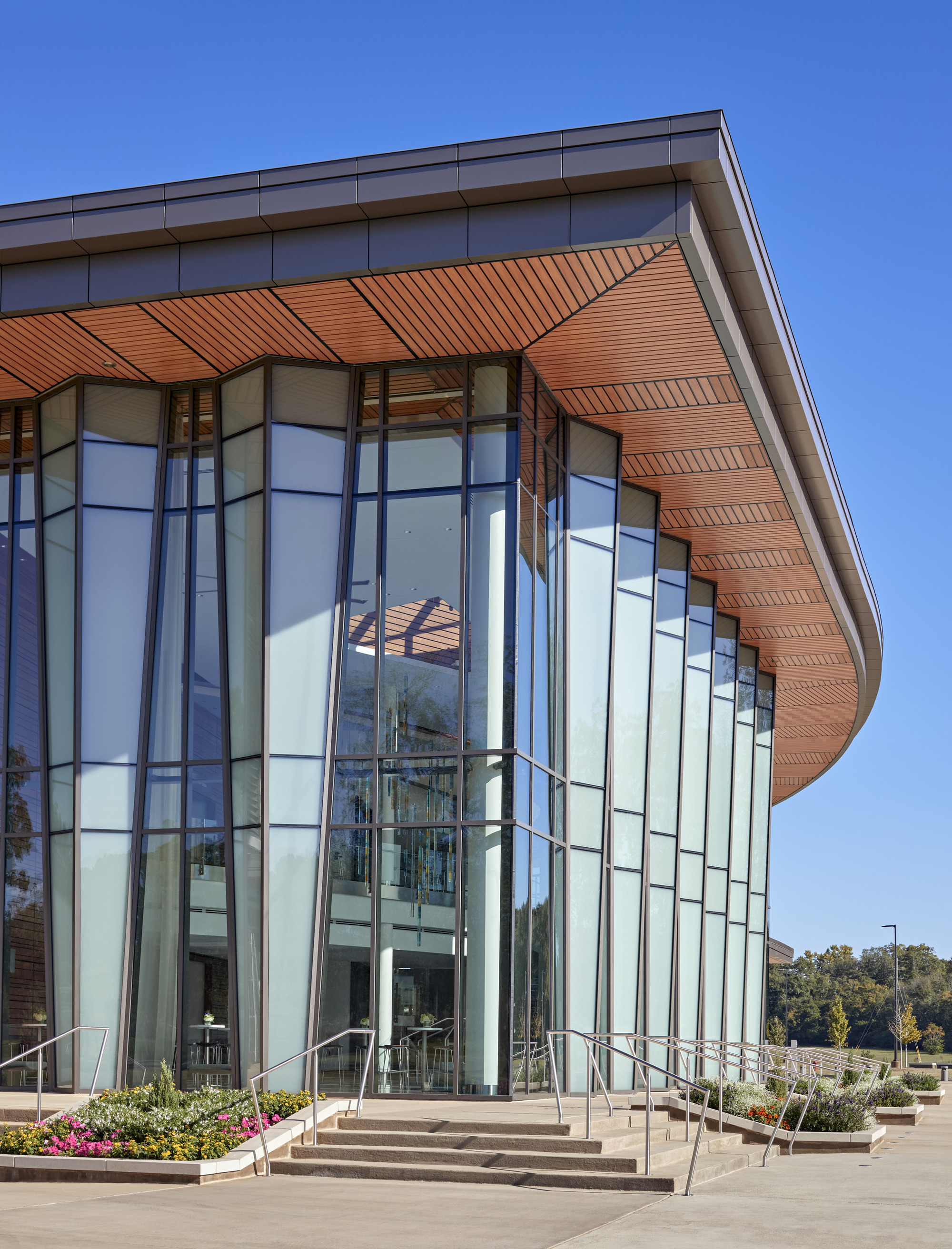 Jay and Susie Gogue Performing Arts Center / Wilson Butler Architects-25