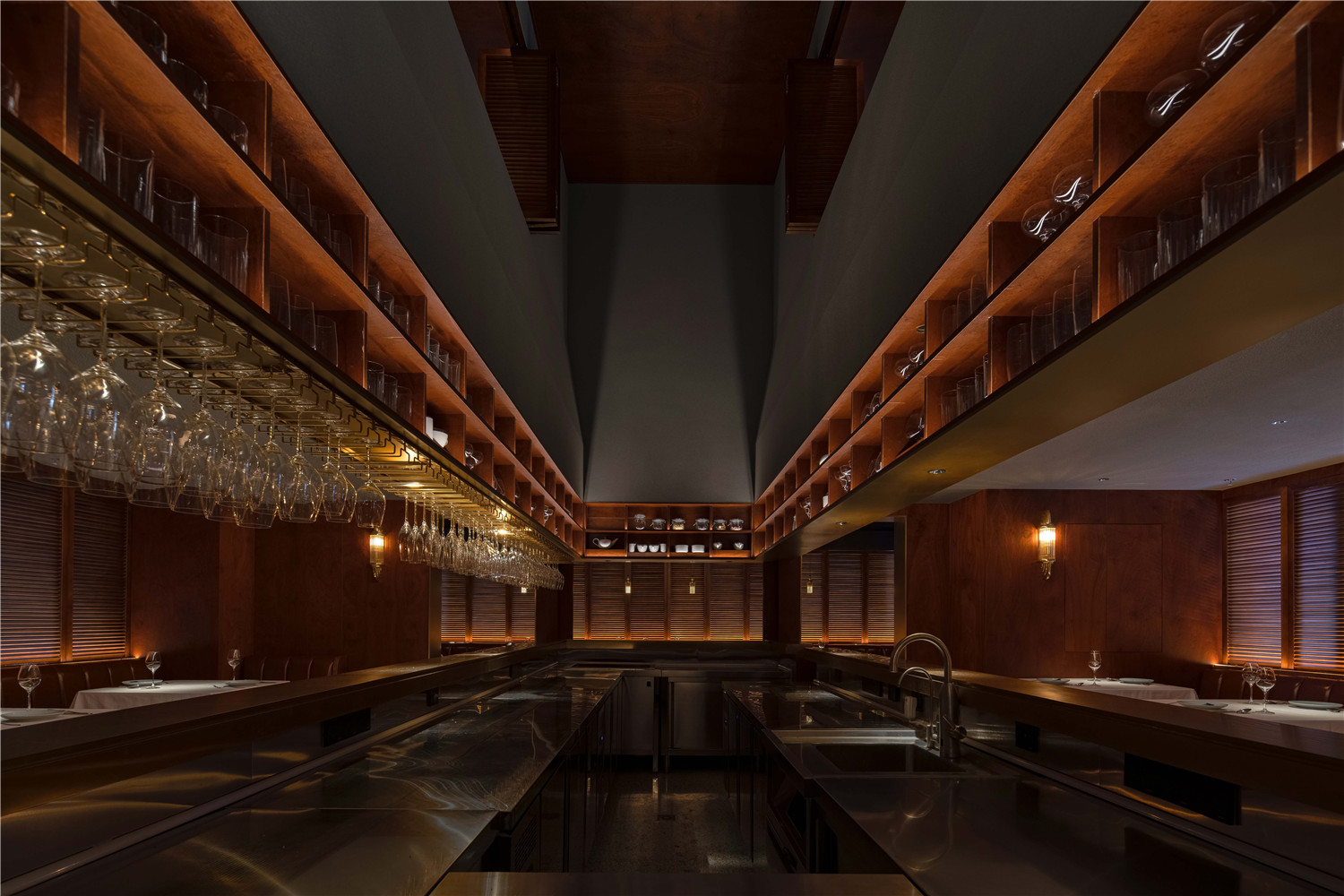 船舱里的干式熟成牛排坊 | 赵 ZHAO 空间设计解读-24